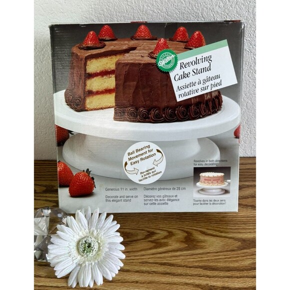 Wilton Other - Wilton Revolving Cake Stand 11 Inch Ball Bearing Decorating Turntable Used